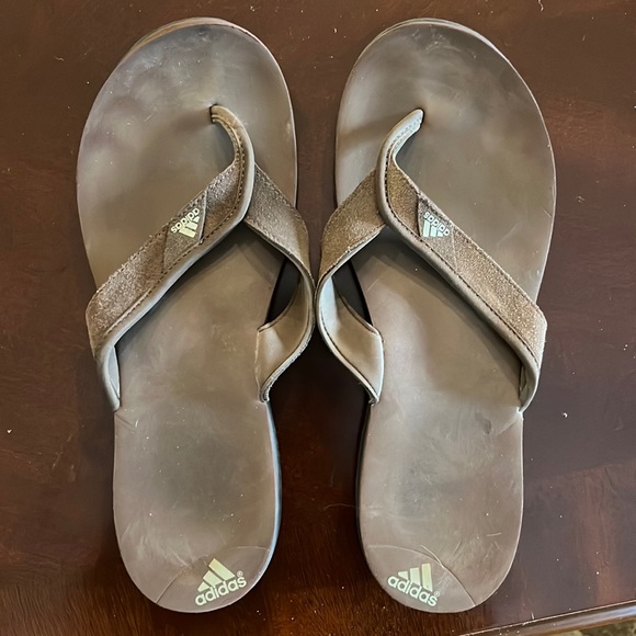 Adidas Brown Suede Flip Flops, Size 9 - Picture 7 of 11